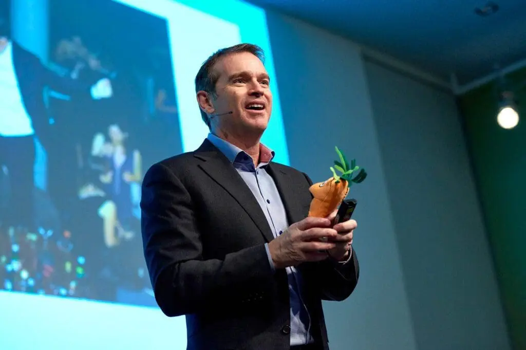 Adrian Gostick NEXT LEVEL SPEAKERS Expert for Leadership, Change and Corporate Culture, Author
