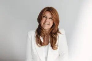 Barbara Hagedorn NEXT LEVEL SPEAKERS Entrepreneur, mentor, and speaker with substance