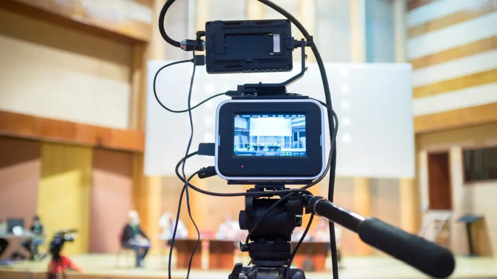 How can you use the presentation strategically? - NEXT LEVEL SPEAKERS