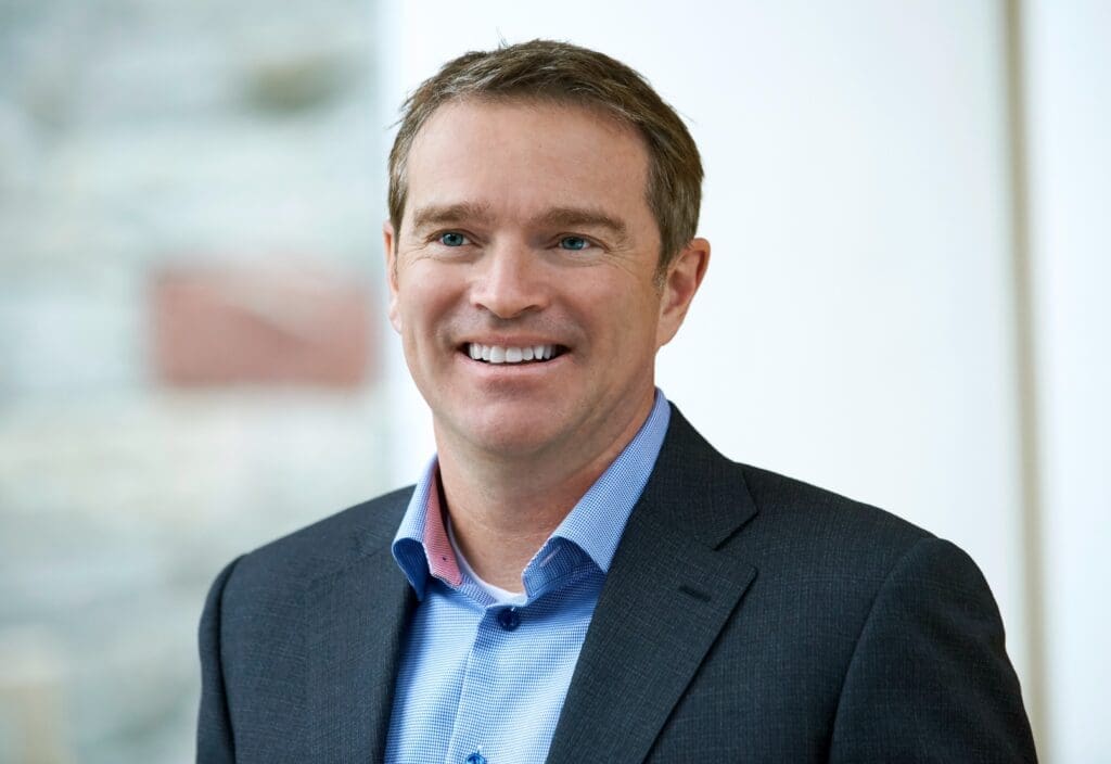 Adrian Gostick NEXT LEVEL SPEAKERS Expert for Leadership, Change and Corporate Culture, Author