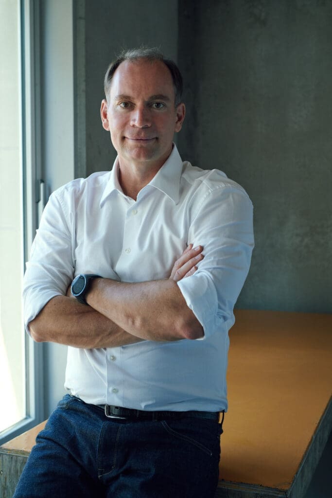 Dominik Neidhart NEXT LEVEL SPEAKERS Experte für Fuehrung, Teamwork und Resilienz, Segler, America's Cup Gewinner